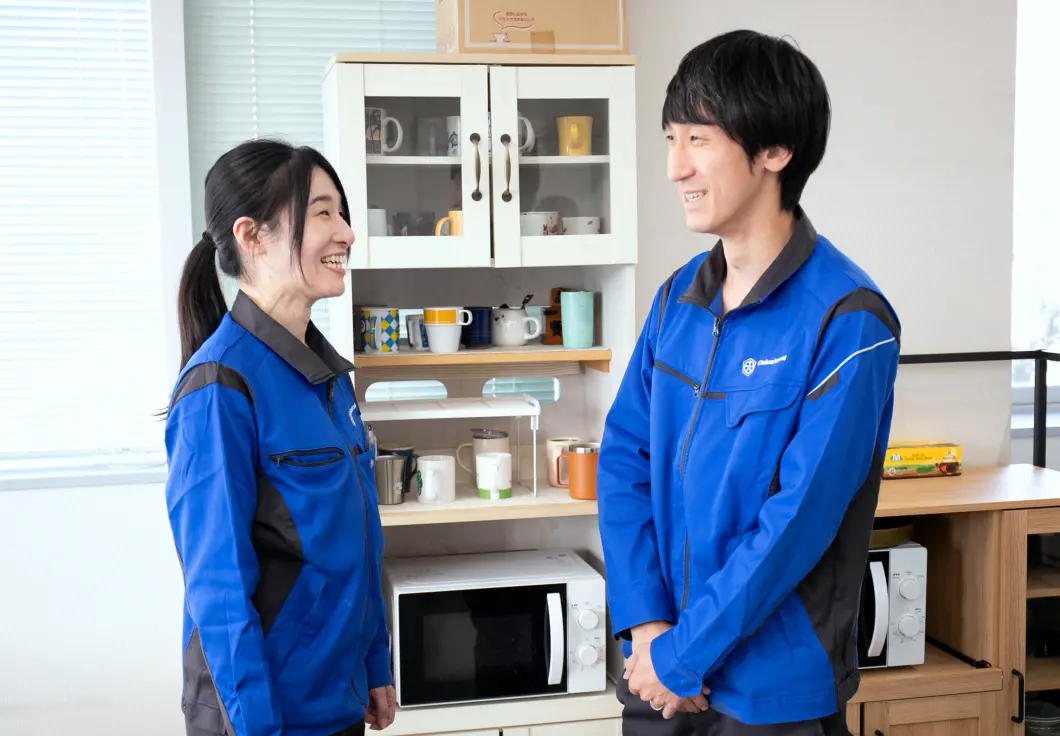 社員が働いている様子